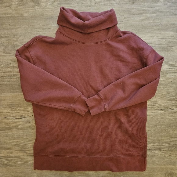 Athleta Sweaters - Althleta Women's Burgundy Turtleneck Sweater
